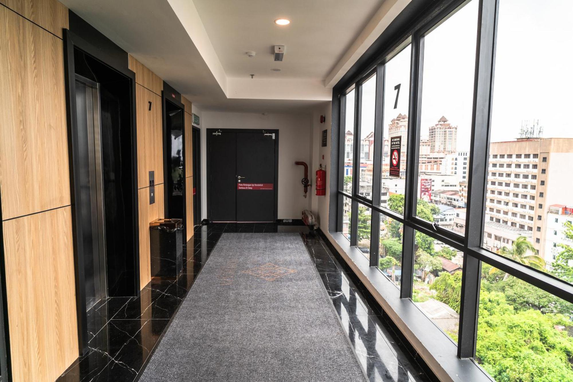 Dj Citi Plaza Hotel & Suites Kuala Terengganu Luaran gambar